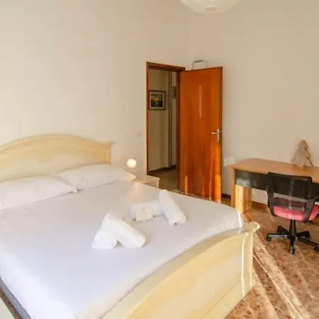 Callani 3 Apartment